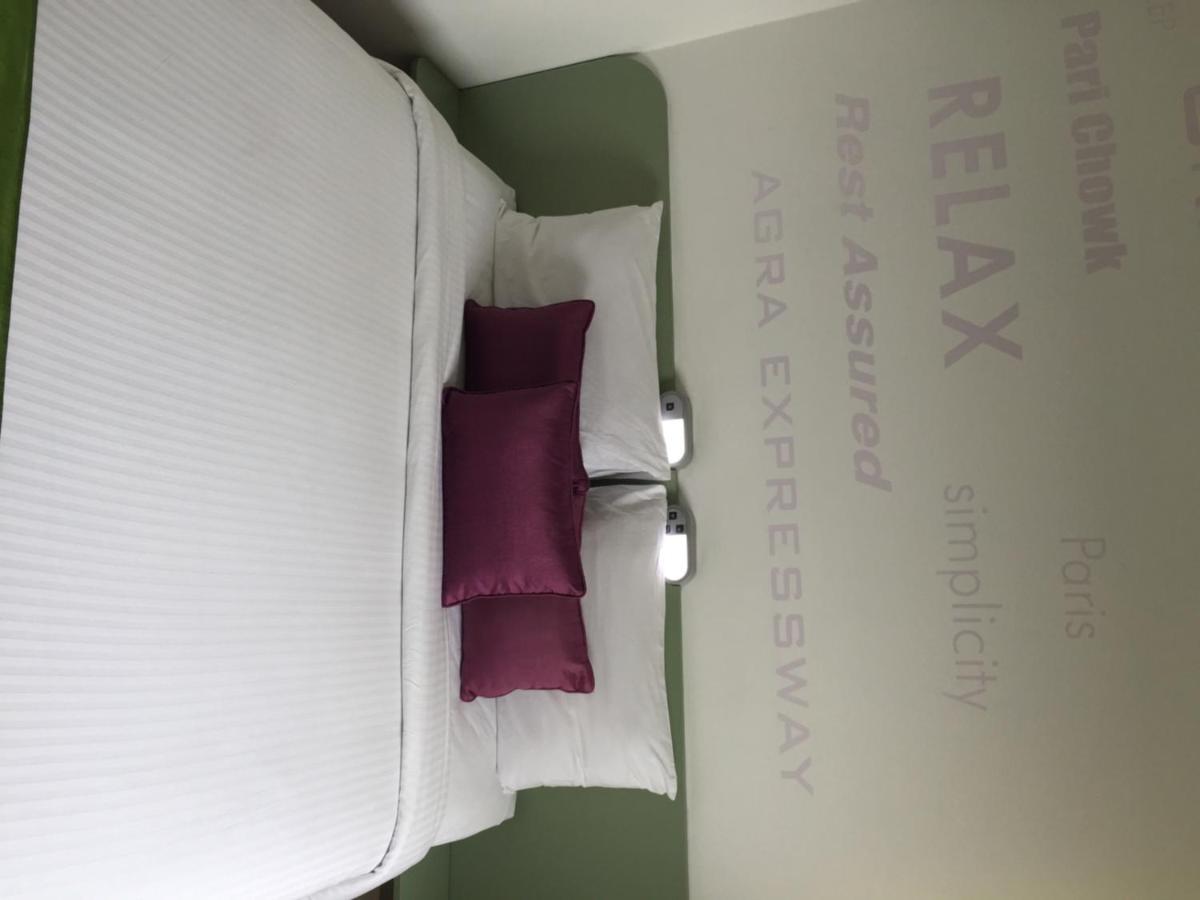Hotel Caspia Pro Greater Noida Exterior photo